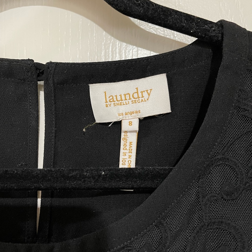 Laundry black sleeveless top - Picture 2 of 7
